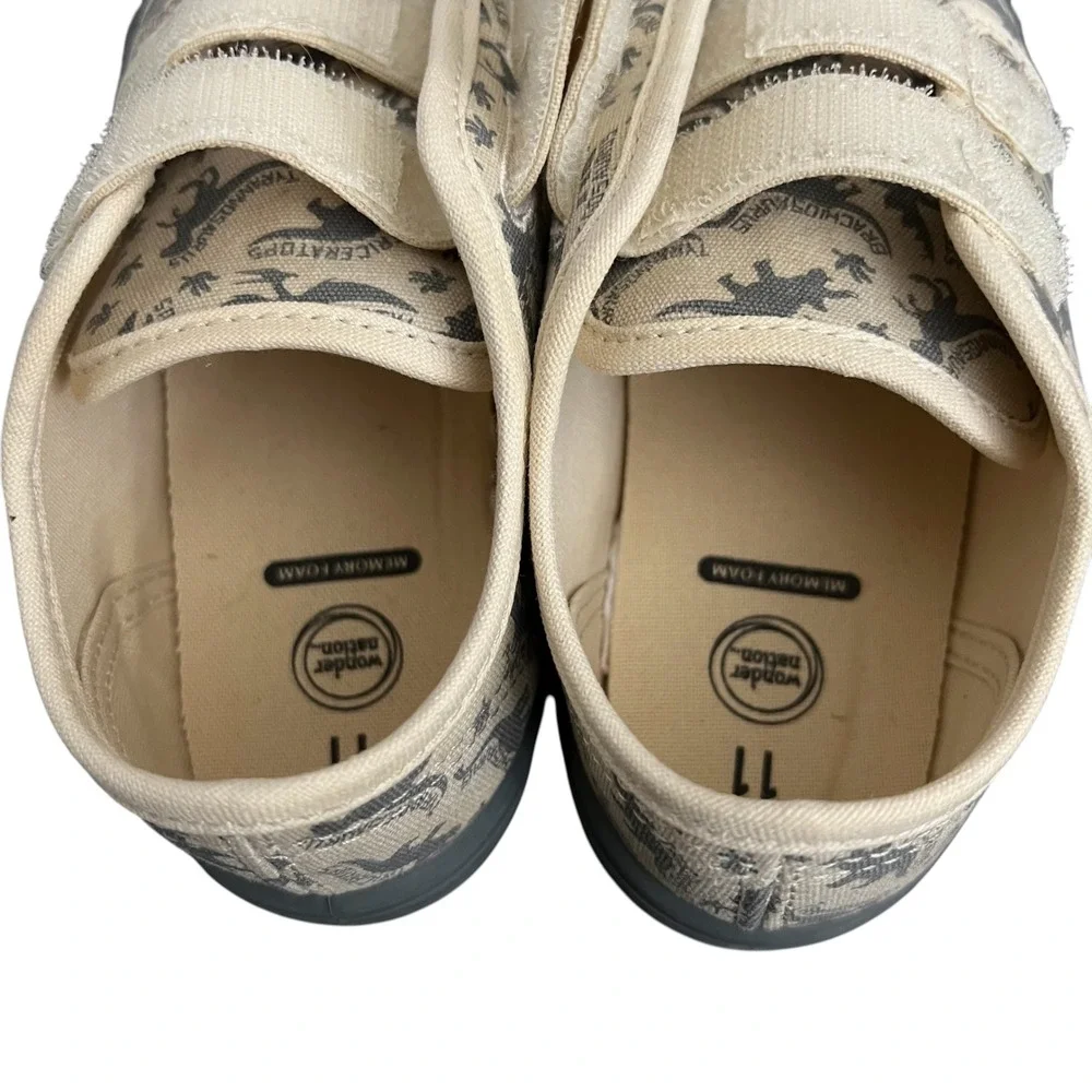 Wonder Nation Boys Dinosaur Canvas Sneakers Beige Gray Hook Loop Size 11 WM47656